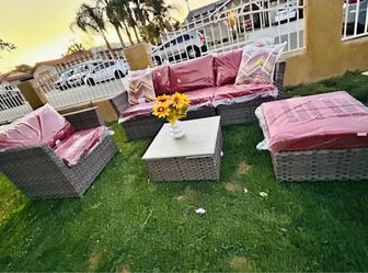 Patio furniture set outdoor new in the box