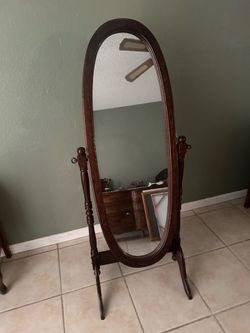 Oval Mirror