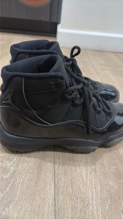 Jordan 11 Retro “ Cap and Gown”