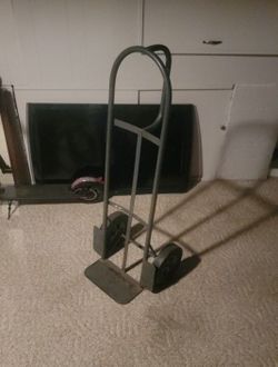 Like New Heavy Duty 2 Wheel Dolly