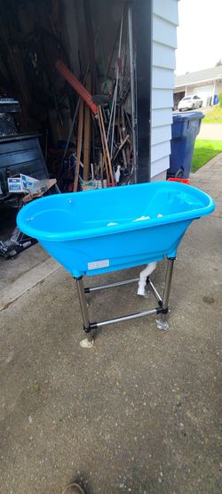Dog grooming Bathtub w/drain connection