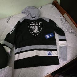 Raiders Starter Sweater