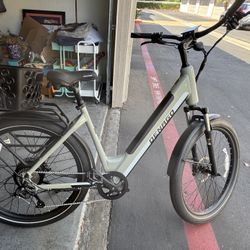 Like New Electric Xl Commuter Bike