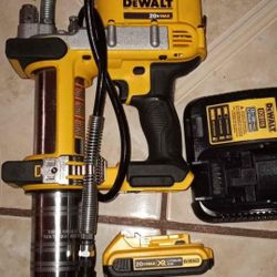 Grease Gun  20v Dewalt 