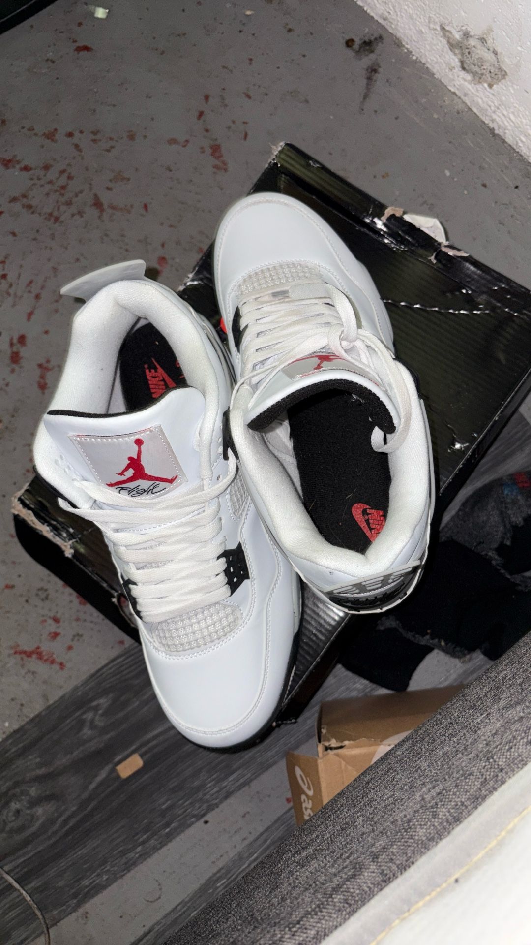 White Cement Retro 4