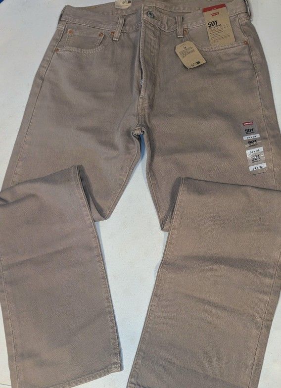 New men's Levi's 34x32 Jeans