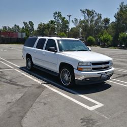 Suburban 2005