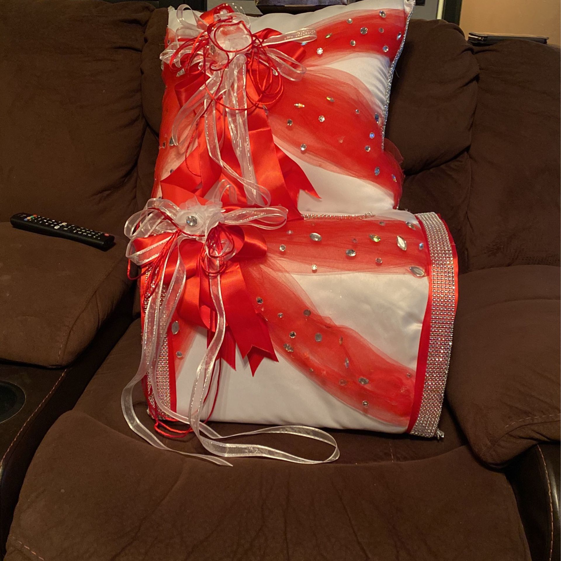 Red Quincenera Money Box And Pillow 