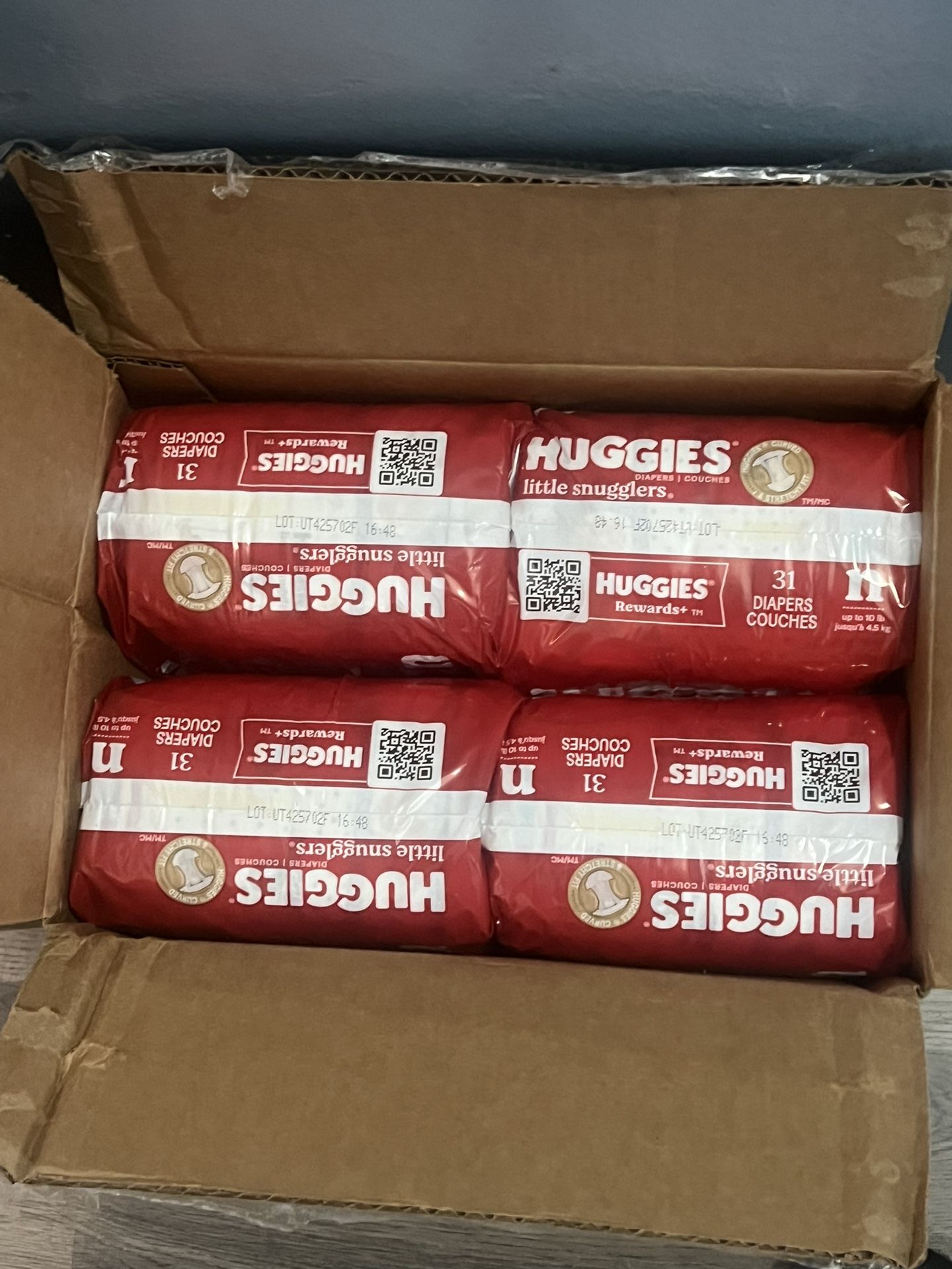 Newborn Huggie Diapers