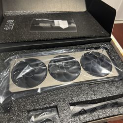 MSI GeForce RTX 5070 Ti Inspire 3X – Like New, Complete in Box