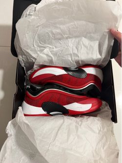 D.O.N. ISSUE 6 TEAM BASKETBALL SHOES