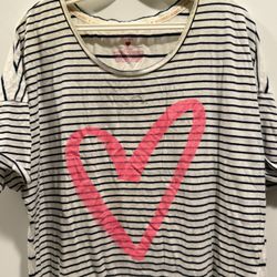 Women’s Size Large Night Gown