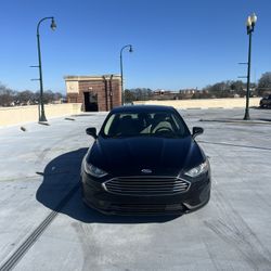 2020 Ford Fusion