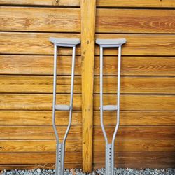 Aluminum Crutches