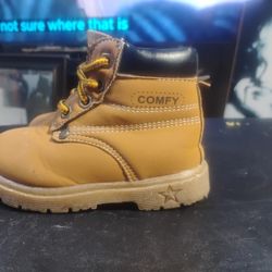 toddler boots size 8 $10