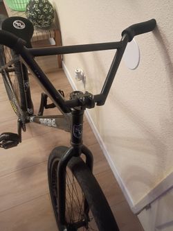 Throne Bike