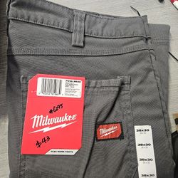 Milwaukee
Men's 38 in. x 30 in. Gray Cotton/Polyester/Spandex Flex Work Pants with 6 Pockets