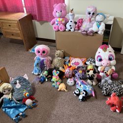 Large Collection of Stuffed Animals/Plush Toys - Care Bears, Beanie Boos & More!