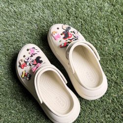 Beige Crocs with charms, Size 6