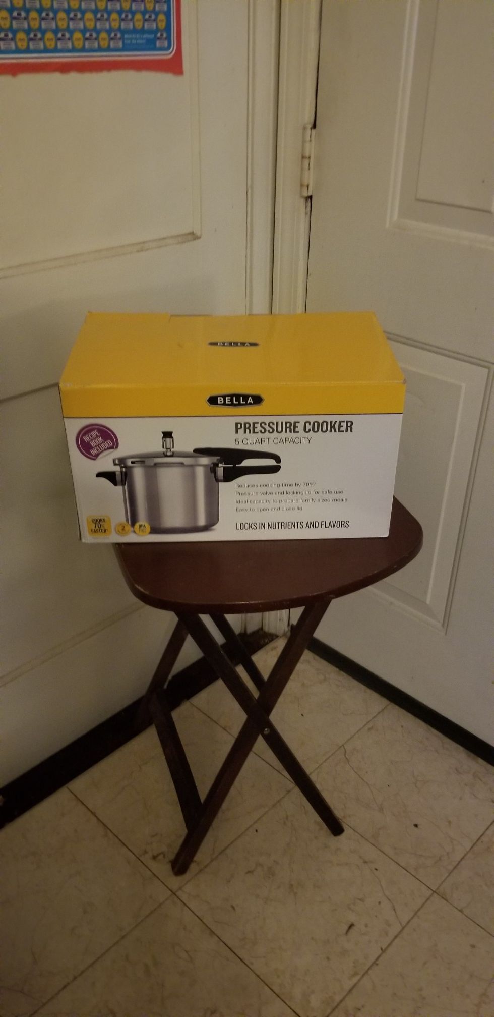 Bella pressure cooker