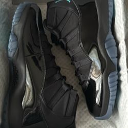 Jordan 11 Gamma Size 9.5
