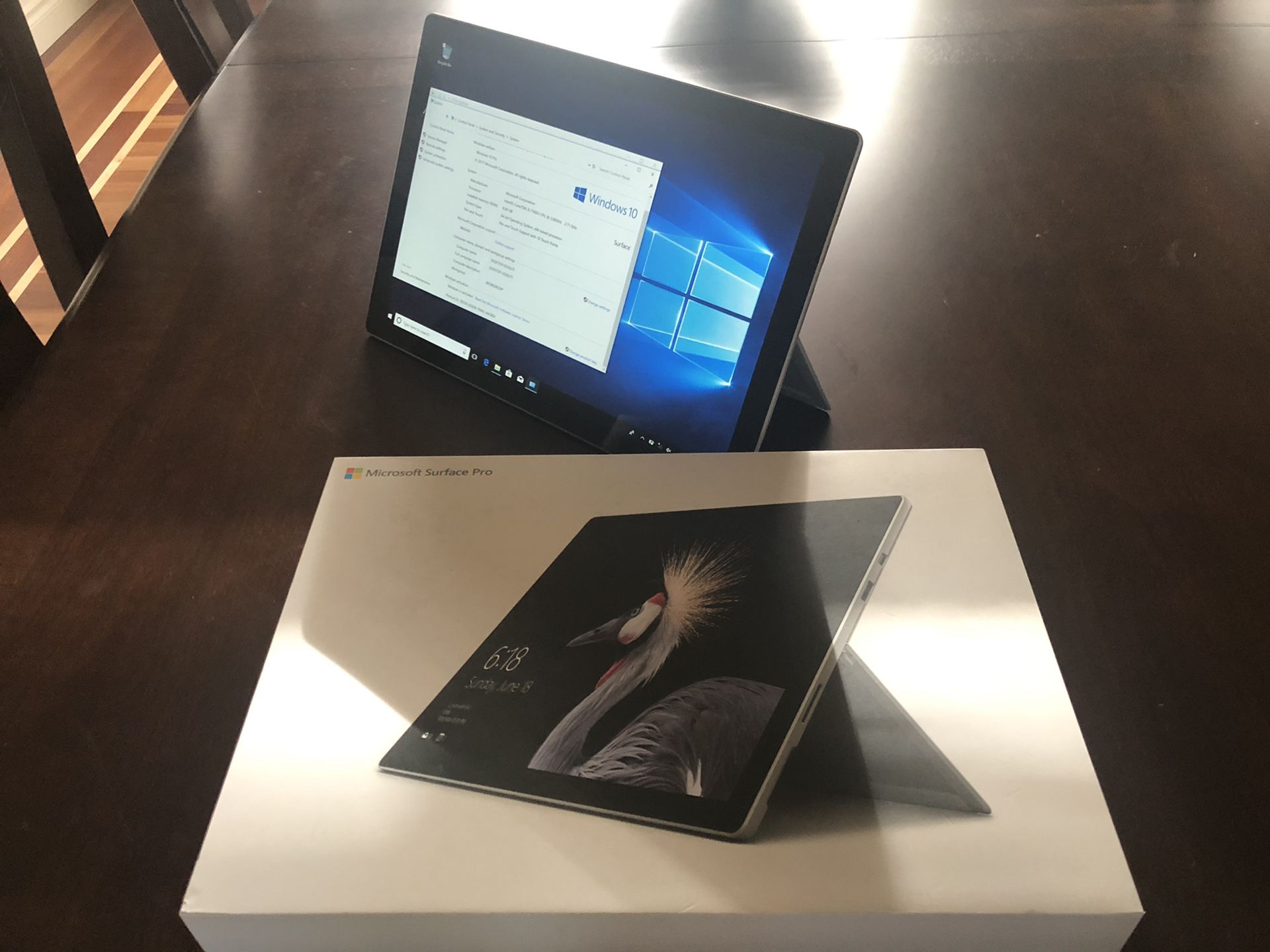 Surface Pro for Business with LTE i5 8GB 256GB