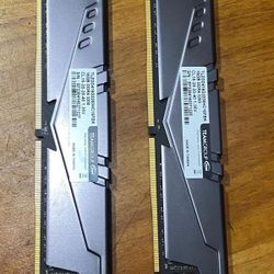 32GB T-Force Vulcan DDR4 RAM