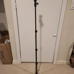 Geekoto Aluminum Adjustable Tripod 