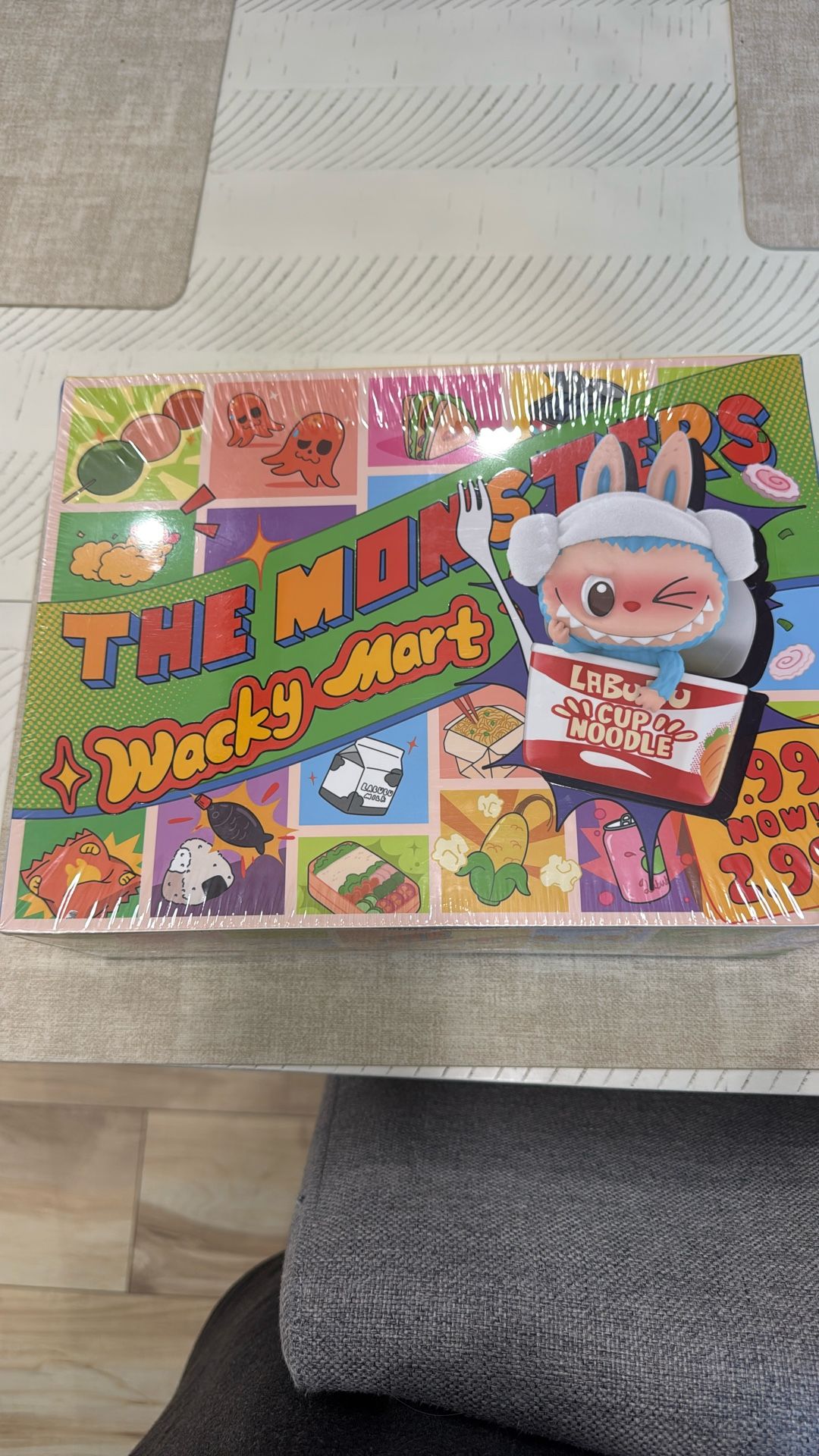 Wacky Mart Series Figures