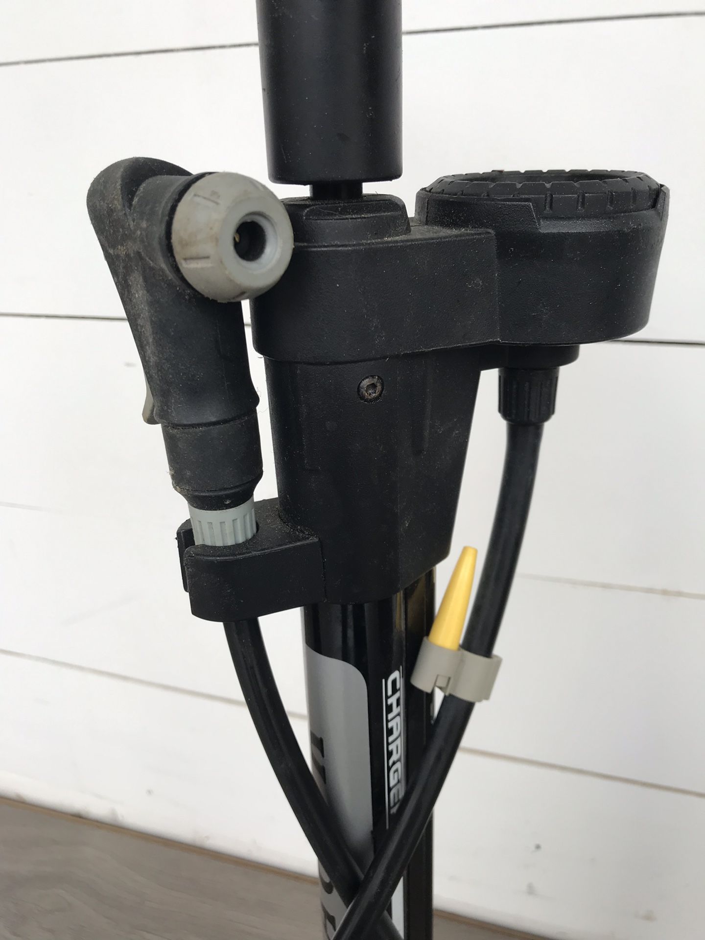 Bontrager Bicycle Tire Pump for Sale in Raleigh, NC OfferUp