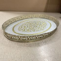 VTG GOLD METAL & GLASS ORNATE VANITY TRAY FLORAL MCM HOLLYWOOD REGENCY OVAL 
