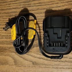 Dewalt 12V & 20V Max Li-ion Compact Battery Charger