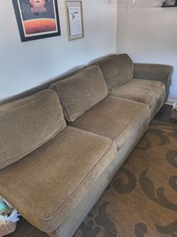 Comfy Sofa (moving sofa)