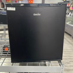 Galanz Mini Fridge