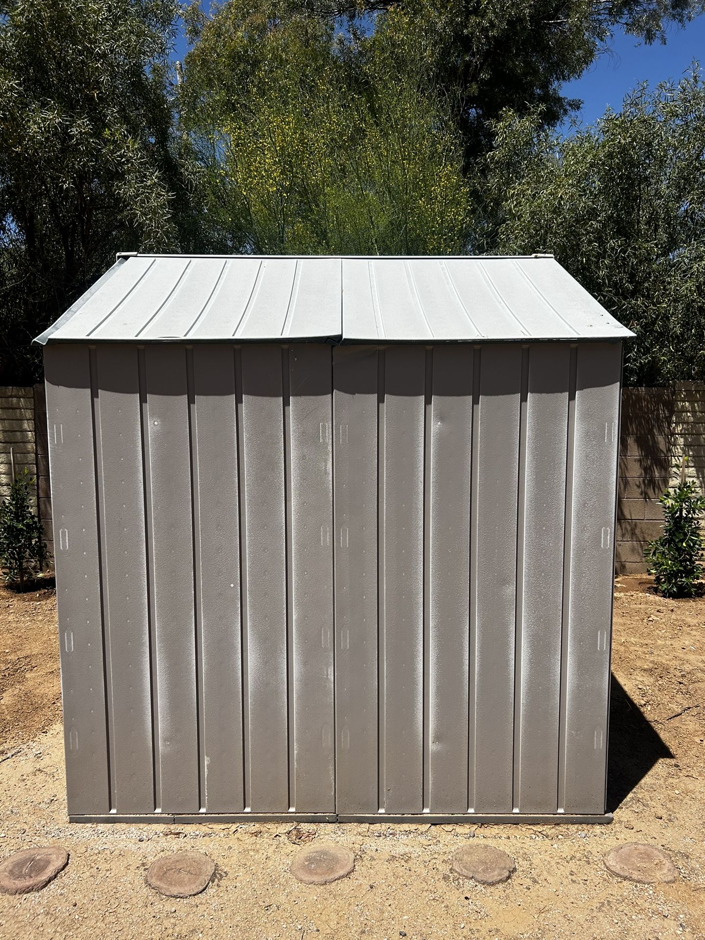 Rubbermaid Storage Shed 7x7 for Sale in Scottsdale, AZ OfferUp