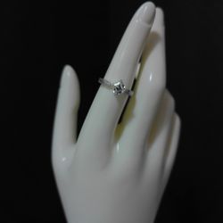 Luminara Solitare Ring ♦️✨