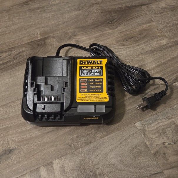 DEWALT DCB1104 12V/20V 4A Fast Battery Charger