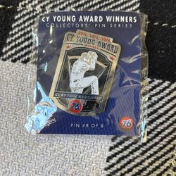 2015 Dodgers CY Young Award Pin 