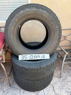35 12.50 r 18. Set of 3 tires
