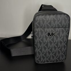Michael Kors (MK) Crossbody Bag