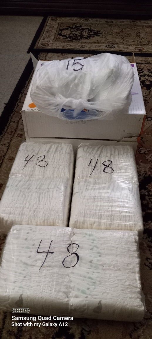 159 Count Baby Diapers Size 1 That Fits 8-14 Pounds High-quality Brand $15 Pick Up At Country Club And Grant