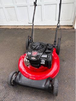 Yard Machines 21 Big Wheel Manual Push Lawn Mower