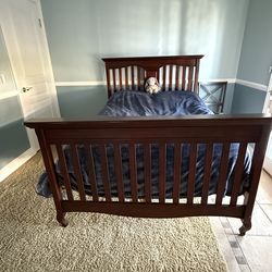 Full size bed and matching dresser