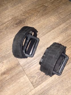Odyssey pedals and straps