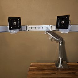 Ergotron HX Dual Monitor Arm - Half the price of new