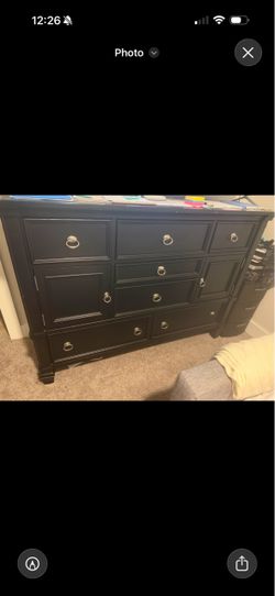 Dresser Dresser