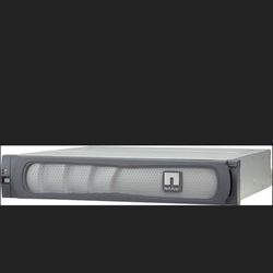 NetApp fas 2220 with extra shelf