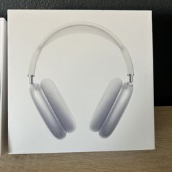 Brand New AirPods Maxes 