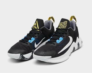 Nike Giannis Immortality 2 Basketball Sneakers – Kids’ Size 4Y 🏀