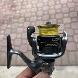 Shimano Sahara 1000FE Reel